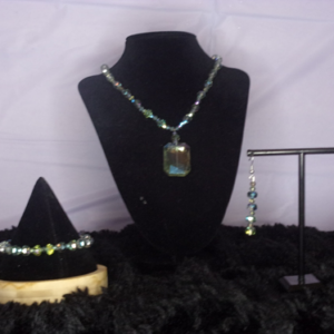 Blue Topaz/bicone spacer necklace set